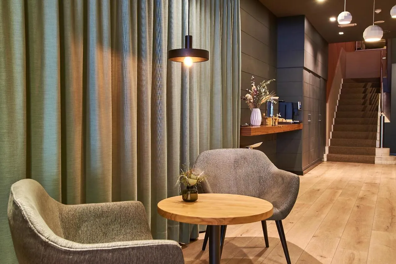 The Moods Oasis Hotel Barcelona
